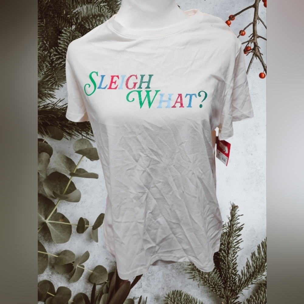 New Sleigh What Women's Size Medium Pajama Shirt